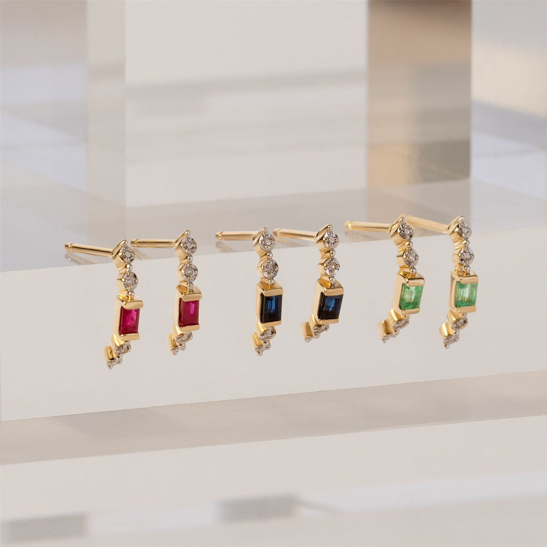 classic-baguette-emerald-diamond-half-eternity-hoop-earrings-in-9ct-yellow-gold-135e1886019 Dimensions