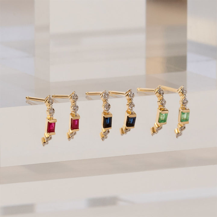 classic-baguette-emerald-diamond-half-eternity-hoop-earrings-in-9ct-yellow-gold-135e1886019 Dimensions