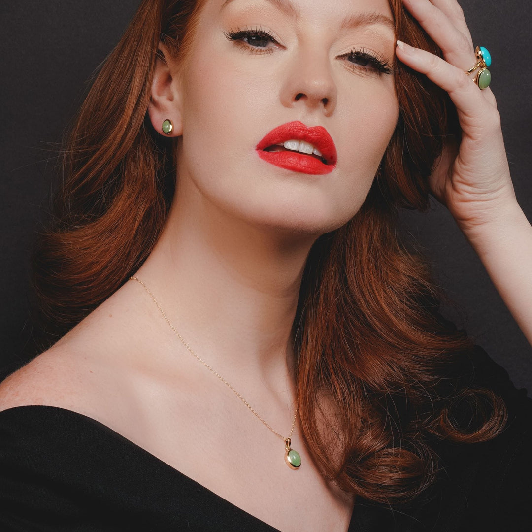 18899-8040 Classic Oval Jade Bezel Stud Earrings & Pendant Set in 9ct Gold 2