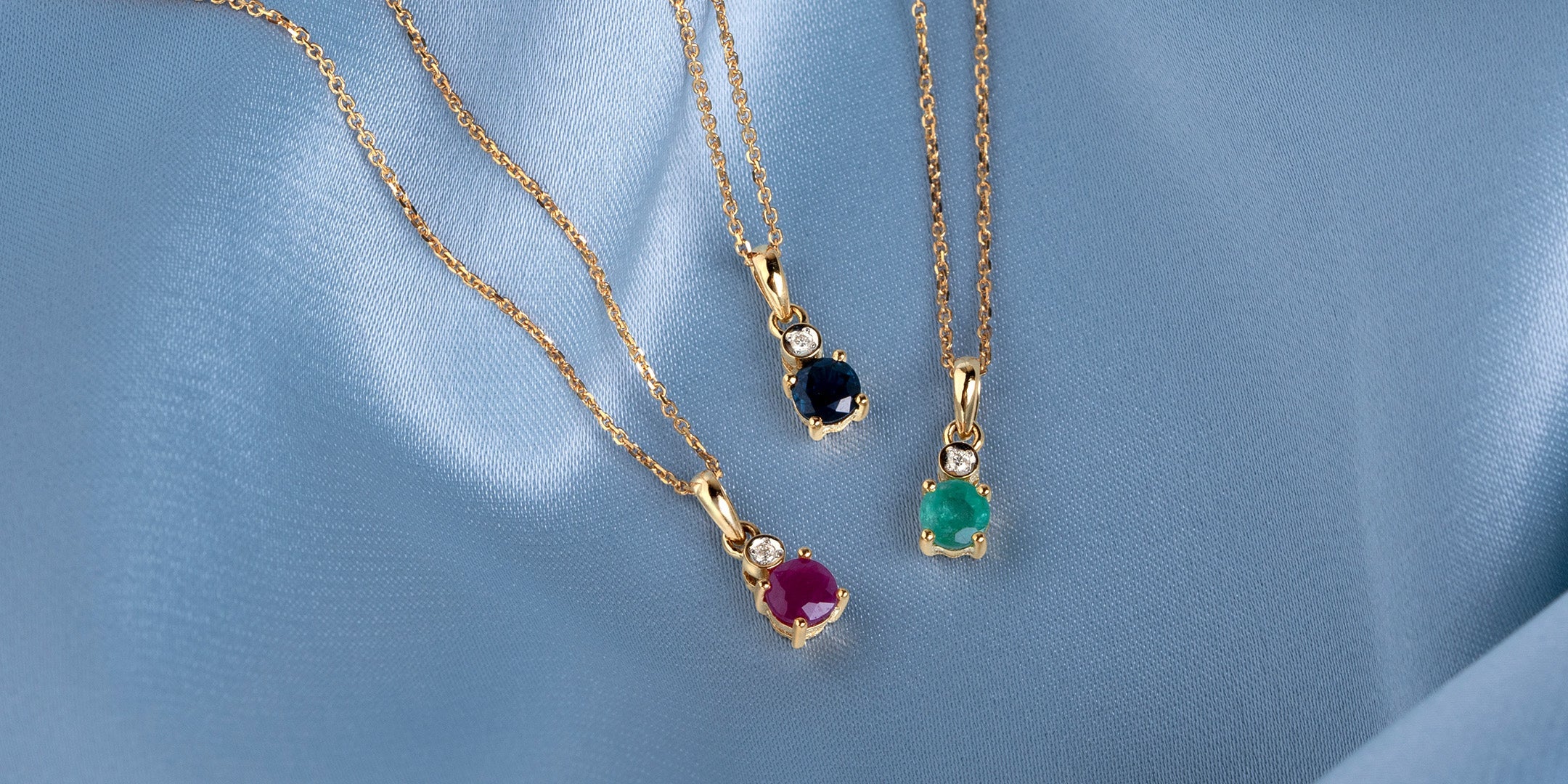 Necklaces with Colored Gemstones Yellow Gold