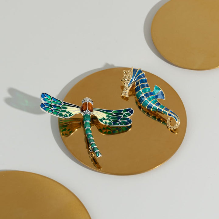 Broche de libélula de esmalte y marcasita estilo Art Nouveau en plata de ley