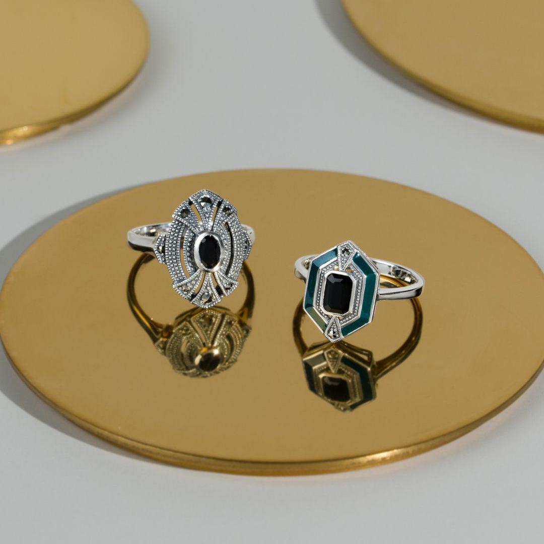 Anillo de cóctel estilo Art Déco ovalado con ónix negro y marcasita en plata de ley 925