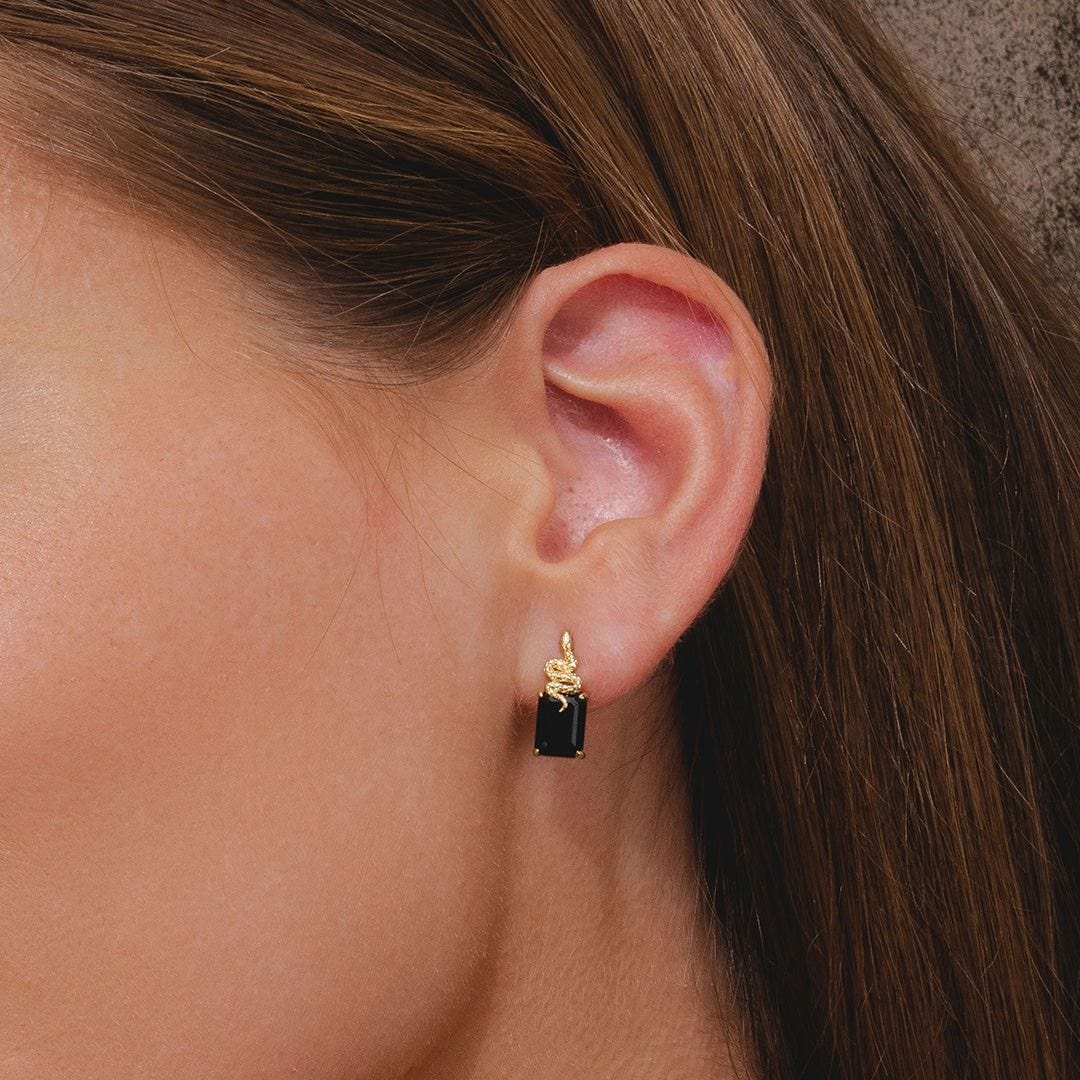 270E037103925 Grand Deco Black Onyx Snake Stud Earrings in Gold Plated Sterling Silver On Model