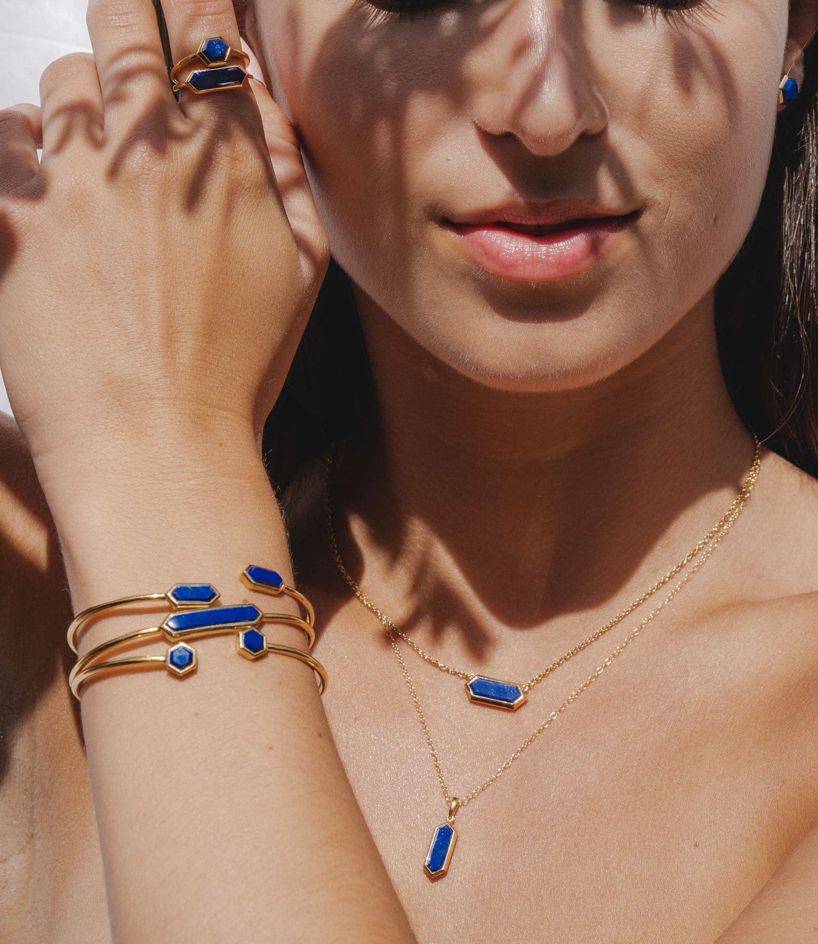 270B009602925 Geometric Prism Lapis Lazuli Bangle in Gold Plated Silver 2